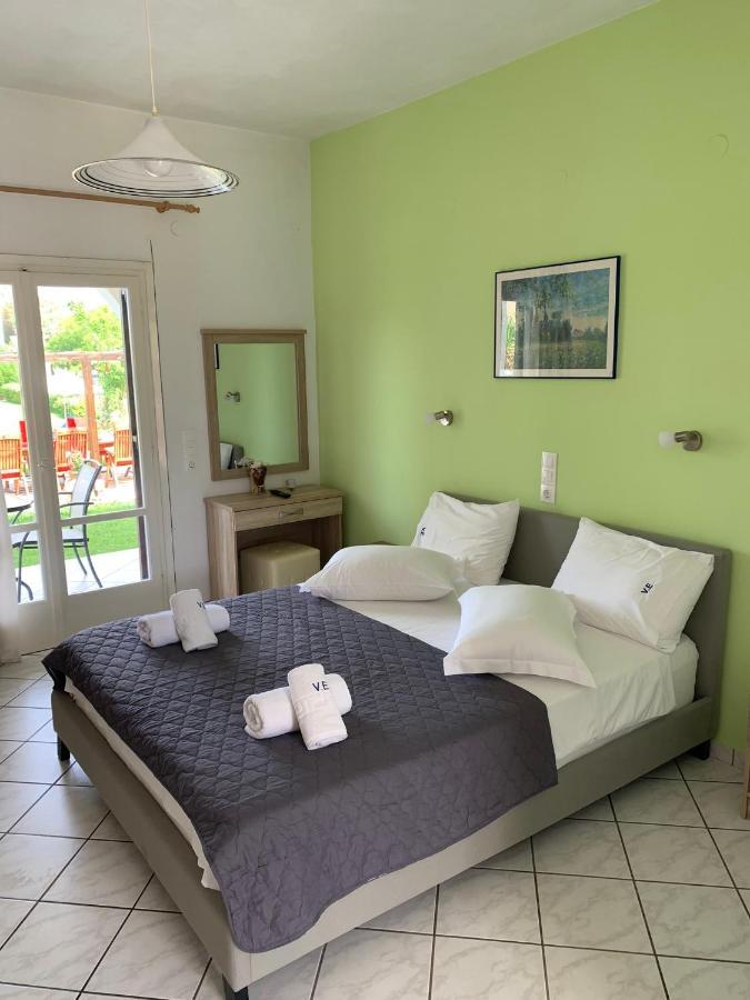 Eleftheria And Appartement Acharavi (Corfu)